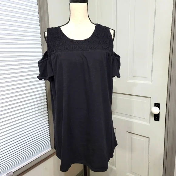 Lane Bryant Cold Shoulder Swing Tee - Picture 1 of 5